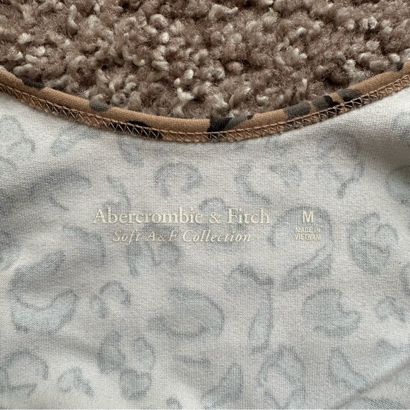 Abercrombie & Fitch Soft A&F Collection, Size Medium Bodysuit, Cheetah Print - Picture 7 of 7